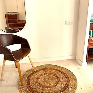  Quarto em Acomodações Particulares Casa Rustica